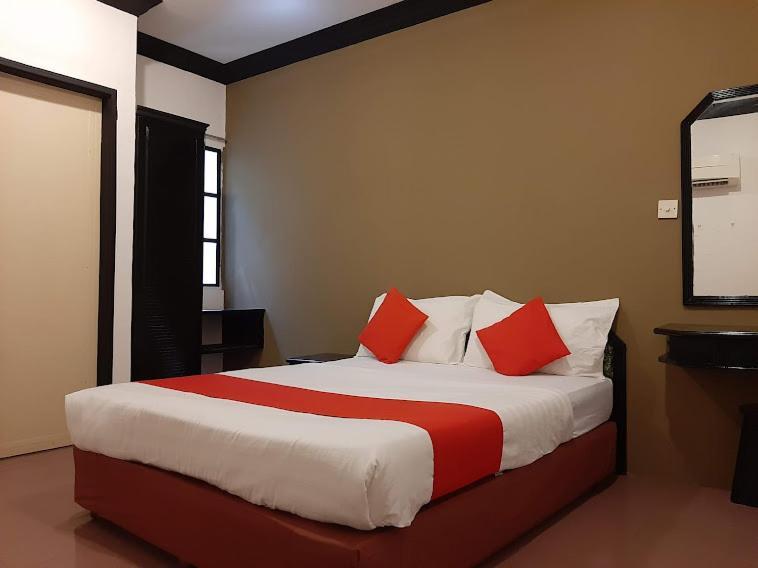 טלוק אינטן G City Hotel מראה חיצוני תמונה