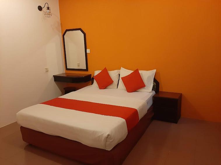טלוק אינטן G City Hotel מראה חיצוני תמונה