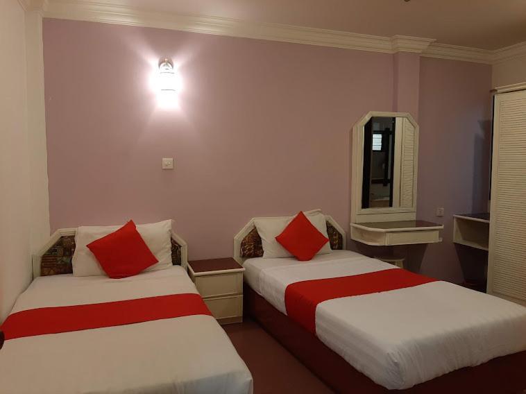 טלוק אינטן G City Hotel מראה חיצוני תמונה
